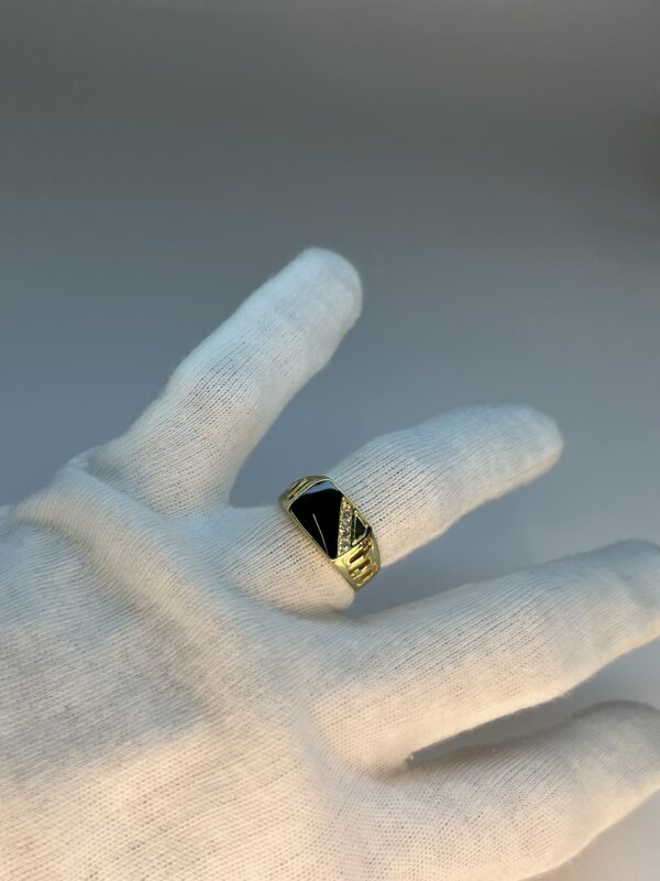 Diamond Square-B Ring